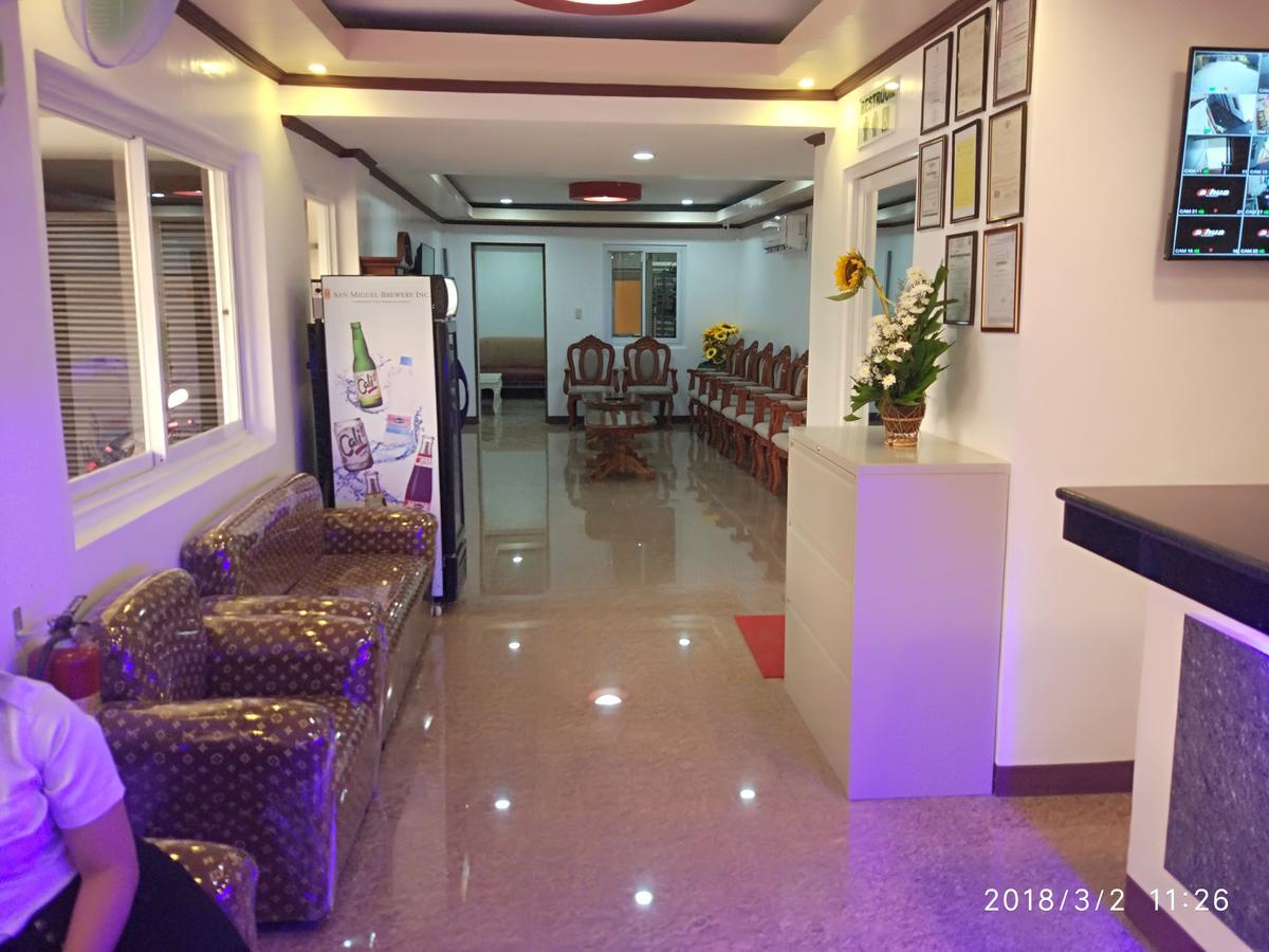 Bicotels Hotel Batangas Extérieur photo