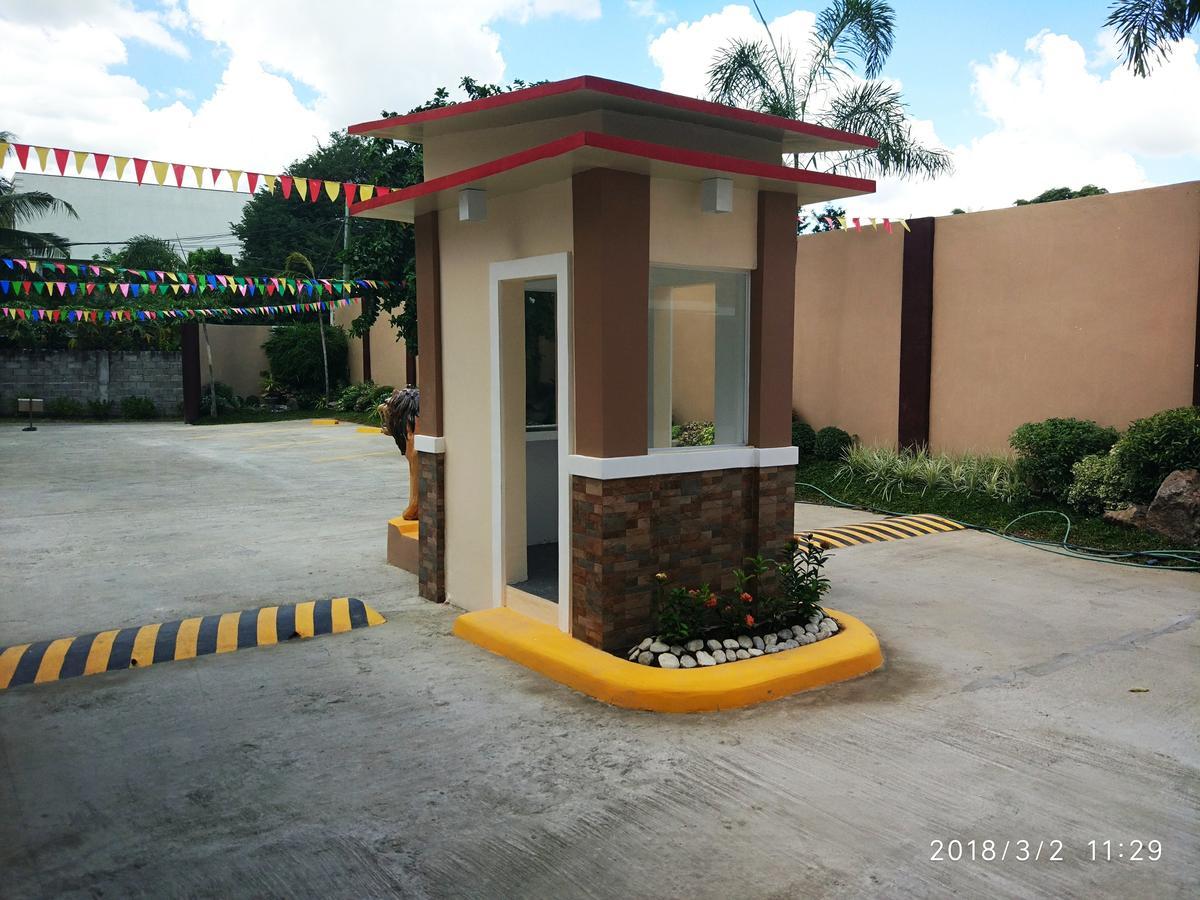 Bicotels Hotel Batangas Extérieur photo
